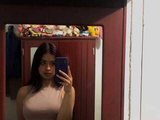 دردشة الفيديو المثيرة Angela-millers