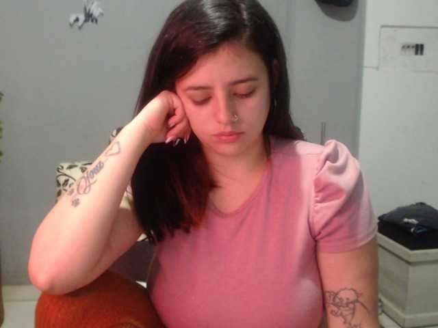 لقطات البث angelaasm