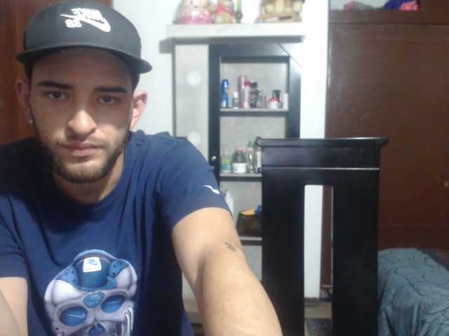 لقطات البث angelaasm