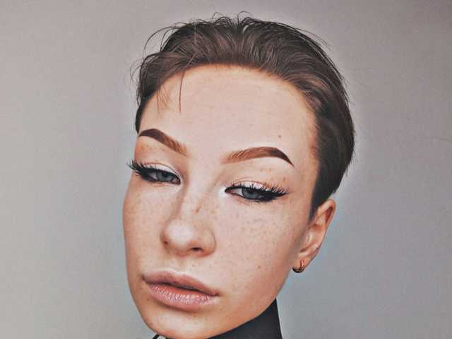 صورة الملف الشخصي Angelaluxy