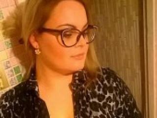 دردشة الفيديو المثيرة angelann