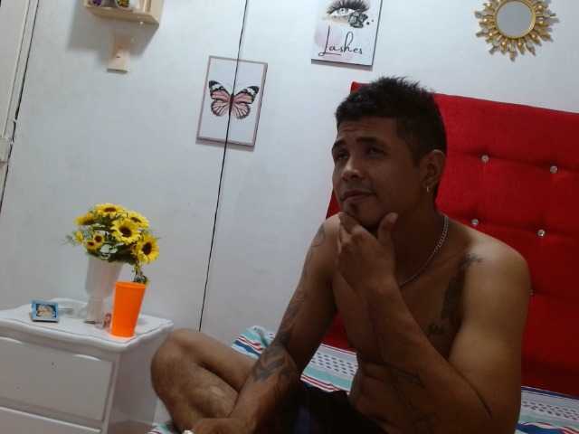 لقطات البث angelarrecho74
