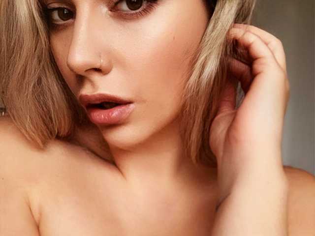 صورة الملف الشخصي Angelica