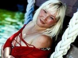 دردشة الفيديو المثيرة angelica851