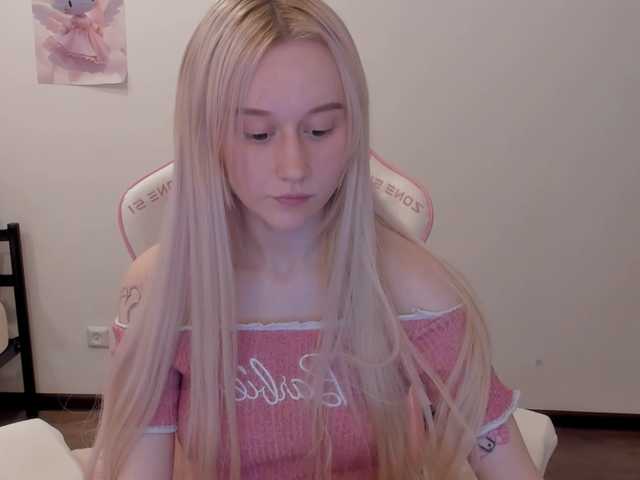 لقطات البث AngelicBaby