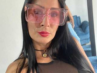 دردشة الفيديو المثيرة Angelicvill