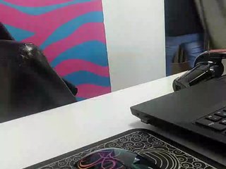 دردشة الفيديو المثيرة Xo4y-Tpax