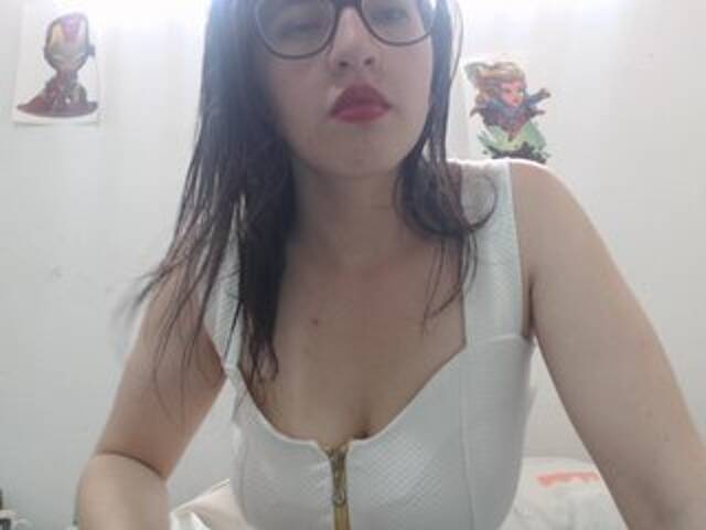 لقطات البث Angelinee15