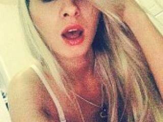 دردشة الفيديو المثيرة angelinka11