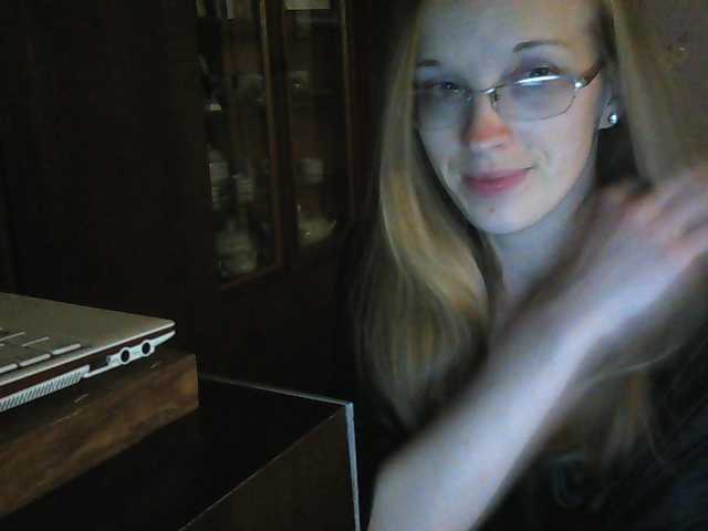 لقطات البث Angelpussy1