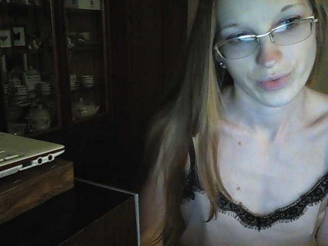 لقطات البث Angelpussy1