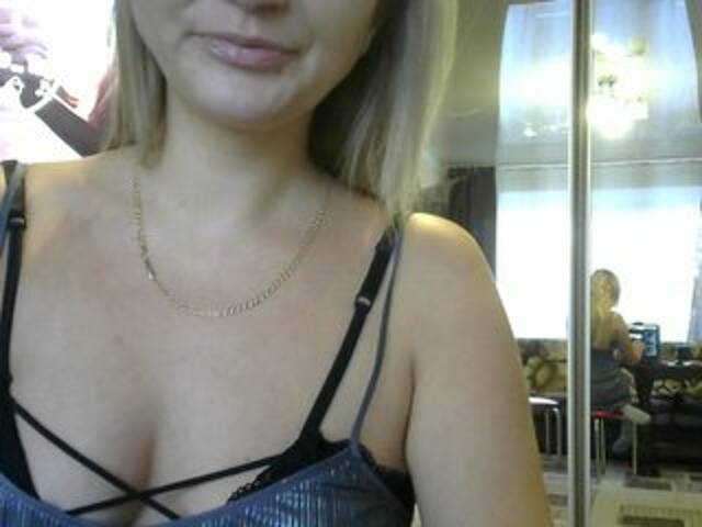 لقطات البث CHERRYjuice