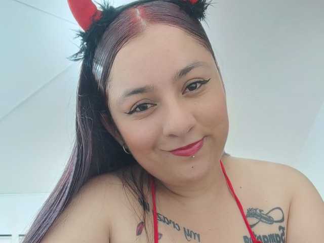 صورة الملف الشخصي Anggie-Miller