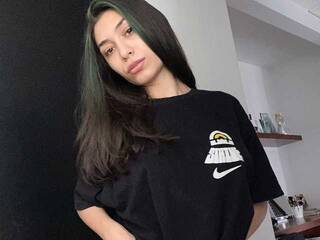 دردشة الفيديو المثيرة Anikamuller