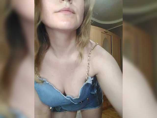 لقطات البث AnitaGlamorX