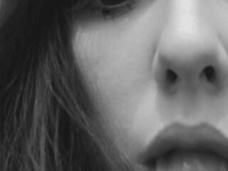 دردشة الفيديو المثيرة Anna-Leda