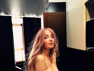 دردشة الفيديو المثيرة Anna-Lisaa