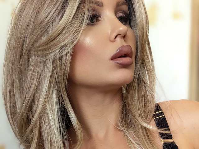 صورة الملف الشخصي Emmi_Murr