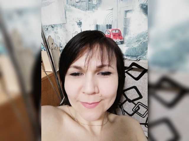 لقطات البث ANNA-VIKTORIA