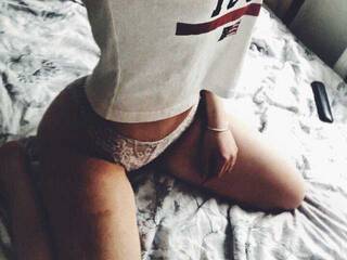 دردشة الفيديو المثيرة Anna21-1