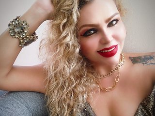 دردشة الفيديو المثيرة AnnaRouge