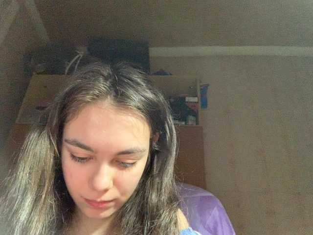 لقطات البث AnnaCow13