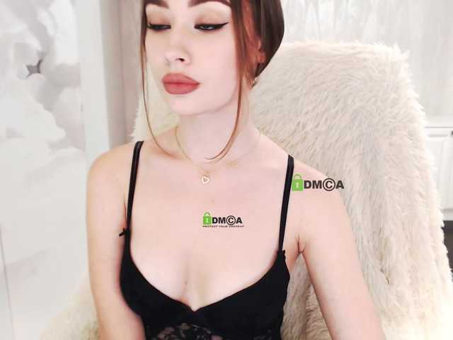 لقطات البث AnnaPoppy