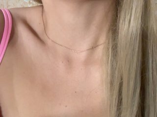 دردشة الفيديو المثيرة AnnaFlowers
