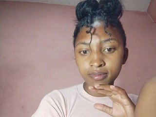 دردشة الفيديو المثيرة Annais19