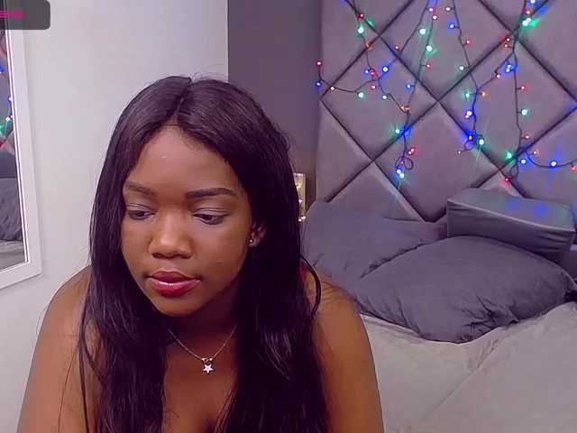 لقطات البث AnneBullock