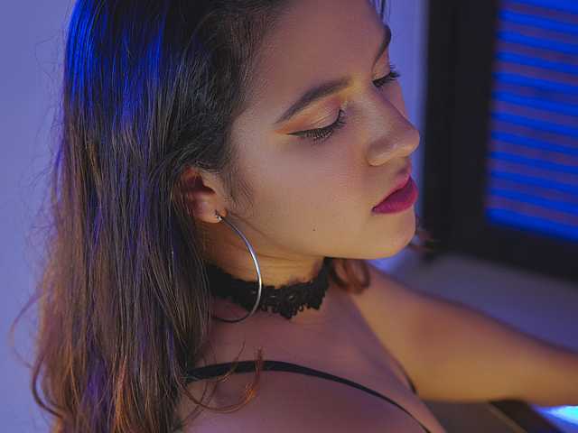 صورة الملف الشخصي AnnieBellerou