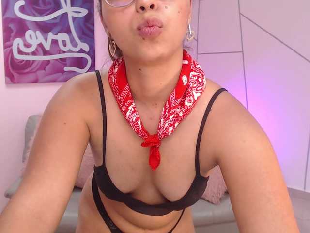 لقطات البث AnnieJacobs