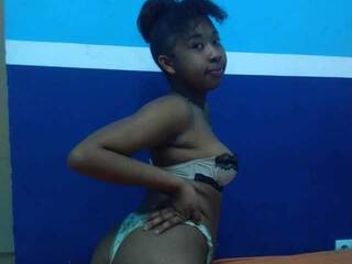 دردشة الفيديو المثيرة Annycuty