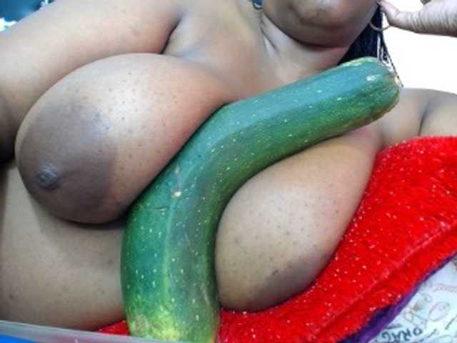 الصور antonelax #ass #pussy #lush #domi #squirt #fetish #anal deep cucumber #tokenkeno