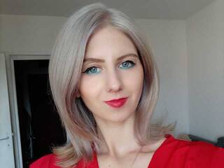 دردشة الفيديو المثيرة AnuskaAny