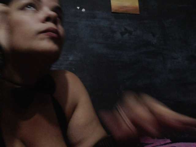 لقطات البث any18m