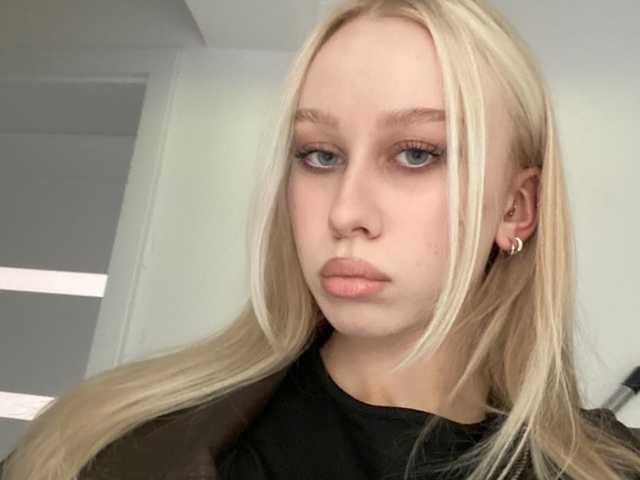 صورة الملف الشخصي AnyaDirty