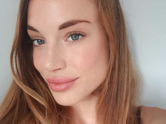 صورة الملف الشخصي AprilRose