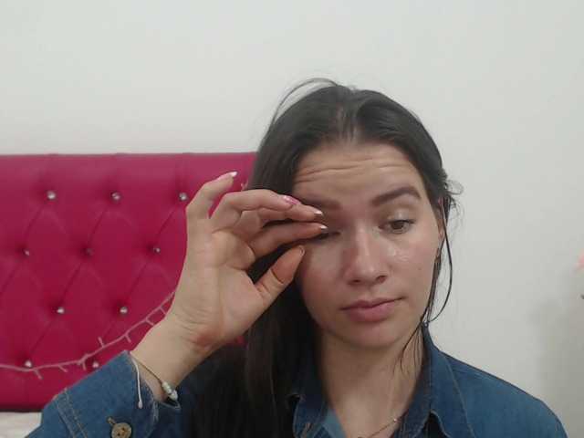 لقطات البث araviolet