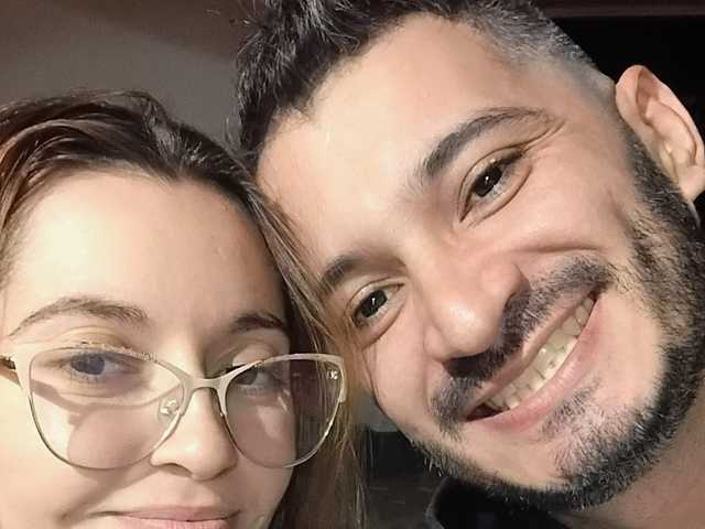 صورة الملف الشخصي ArgentineHotCouple