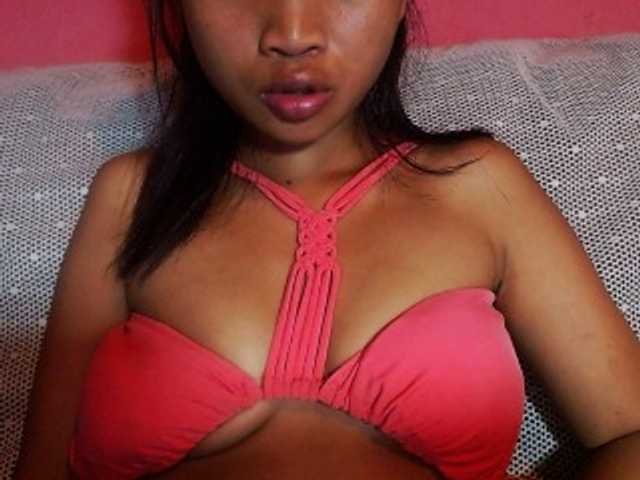 لقطات البث Ariahsquirty