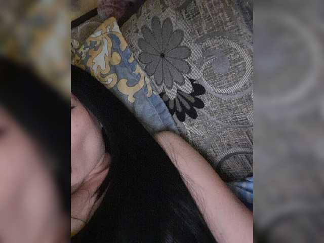 لقطات البث AriaInsky