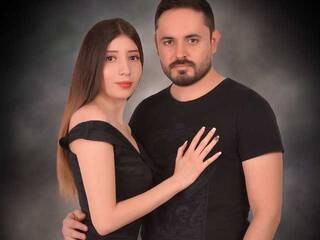 دردشة الفيديو المثيرة ariaNmax