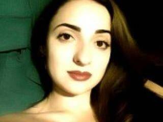 دردشة الفيديو المثيرة ariaterra