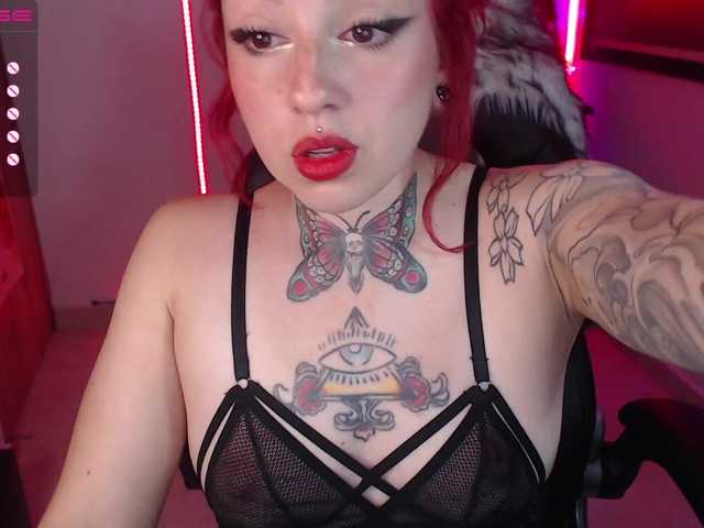 لقطات البث ArielSage