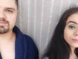 دردشة الفيديو المثيرة artywow