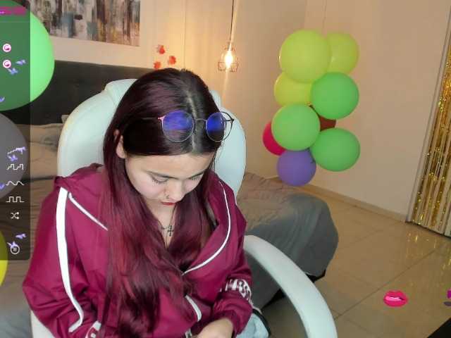 لقطات البث AshelyGirl