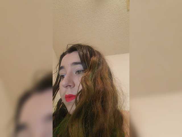 لقطات البث ashie95