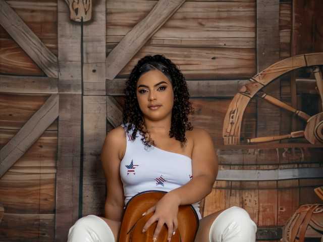 صورة الملف الشخصي Ashley-12