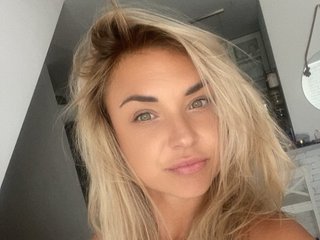 دردشة الفيديو المثيرة AshleyPerfect